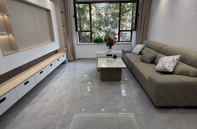 新城家园3室1厅100㎡39.8万二手房图片