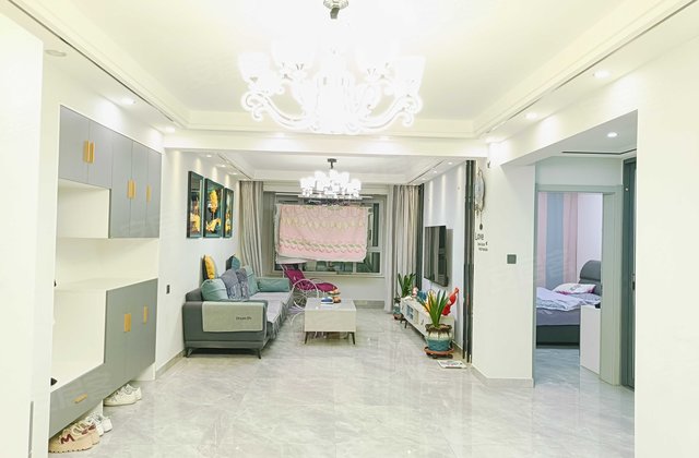 乾润学府花苑2室1厅100.7㎡52万二手房图片