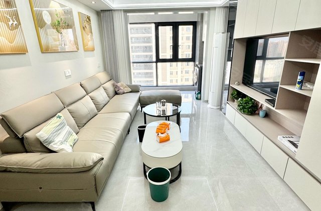 诸暨宝龙世家3室2厅86㎡76万二手房图片