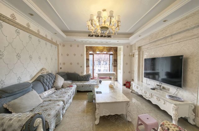 新大香格里拉4室2厅115㎡59万二手房图片