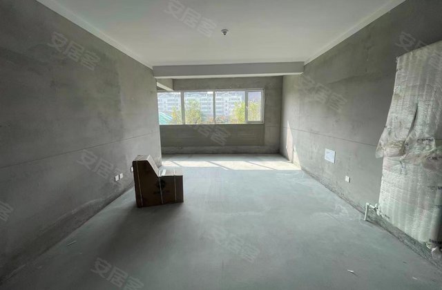 中阳锦绣学府4室2厅152.79㎡119万二手房图片