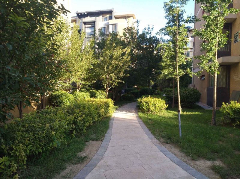 首开常青藤(b区)