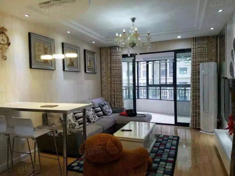 宜兴碧桂园(南区)电梯房南向采光好 装修好 价格亲民房东直卖