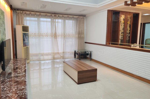 鸿都花园4室2厅125㎡69.8万二手房图片