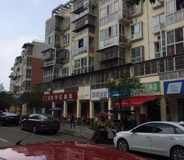 怡和新城c区 南向采光好 临地铁 出行方便 高楼层采光充足