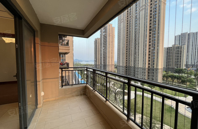 恒大悦龙府4室2厅143㎡87万二手房图片