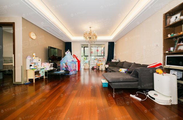 万科城花新园4室2厅139.1㎡1098万二手房图片