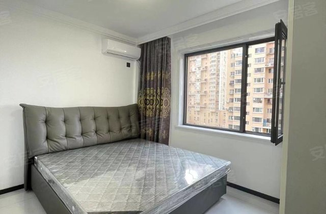 日新小区1室1厅57㎡13.8万二手房图片