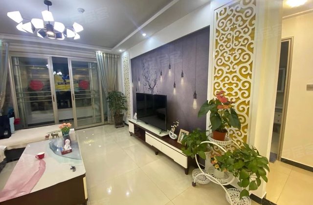 居豪凯旋城3室2厅120㎡49.9万二手房图片