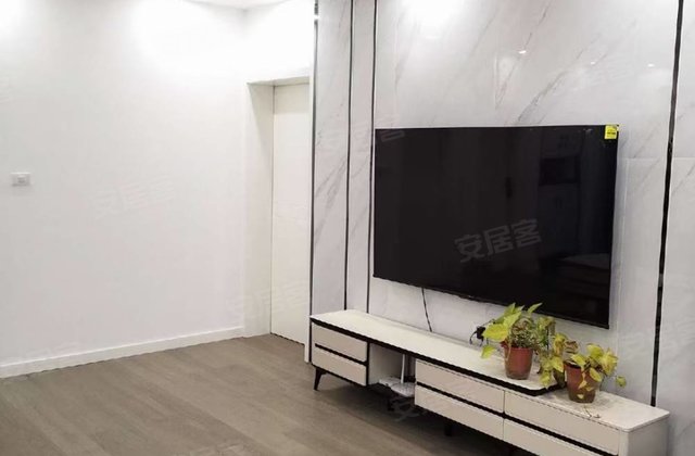 鞋帽厂宿舍3室2厅110㎡38万二手房图片
