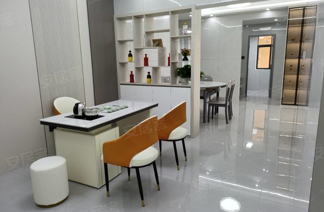 滨江春天4室2厅172㎡93.9万二手房图片