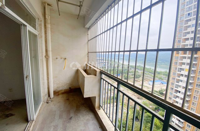 好和家园3室2厅94.87㎡46万二手房图片