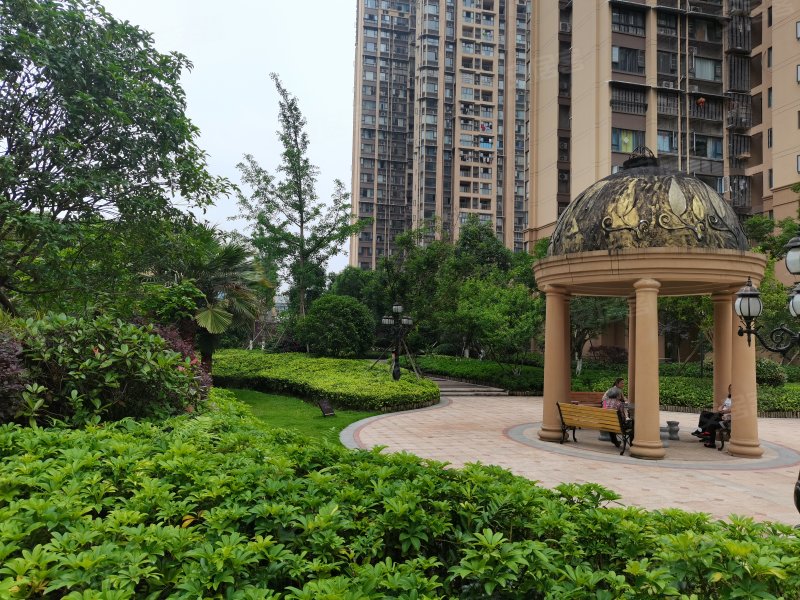 蓝光coco香江二期