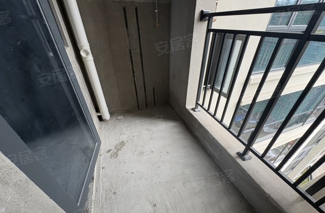 书香门第3室2厅89㎡49.2万二手房图片