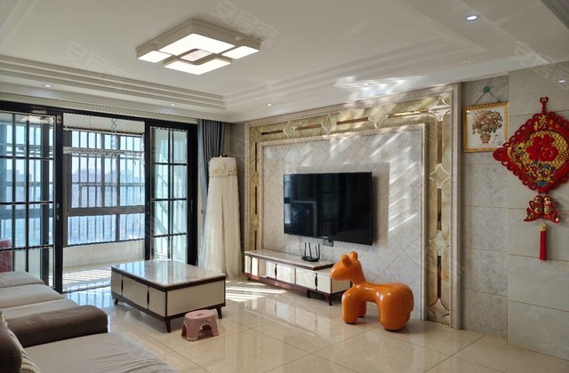 易居天韵3室2厅138㎡69.8万二手房图片