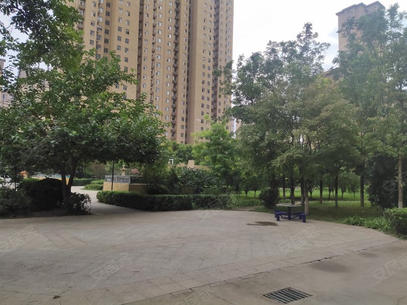 赵都新城景和园