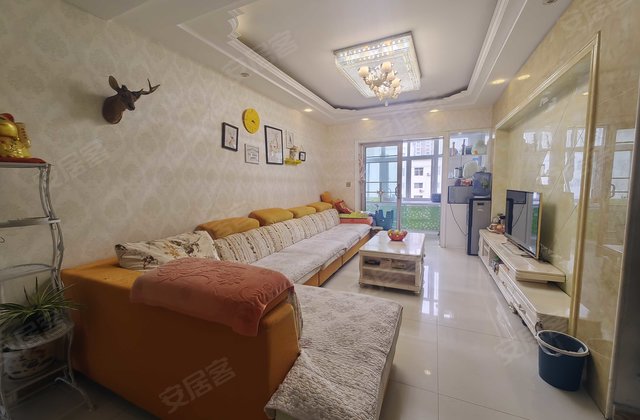 秦都佳苑小区3室2厅111.45㎡100万二手房图片