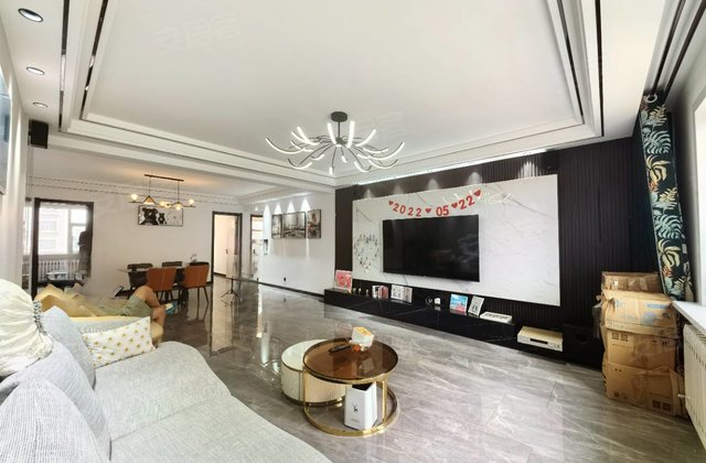 凯盈中心城4室2厅164㎡110万二手房图片