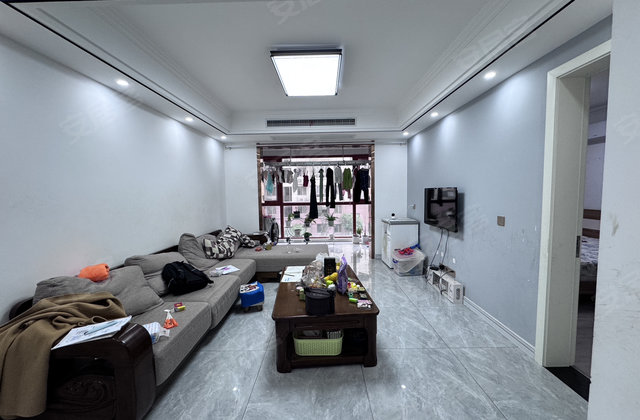 金马中央城孔雀府3室2厅122㎡79万二手房图片