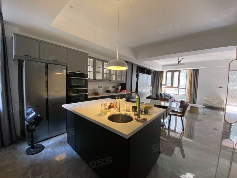 无锡房产网>无锡二手房>江阴二手房>澄江二手房>英伦尚郡(别墅)>800