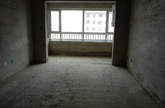 兴宇华府3室2厅127㎡120万二手房图片