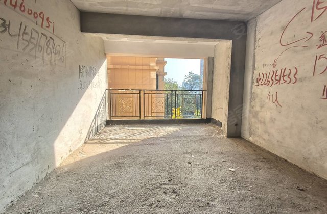 湘永名邸4室2厅121㎡65万二手房图片