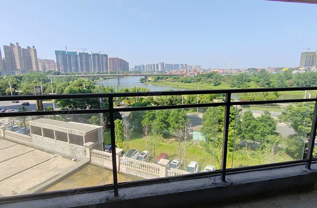 星美新外滩3室2厅127㎡70万二手房图片