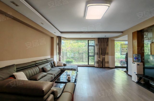 香榭水岸4室2厅169.7㎡74.8万二手房图片