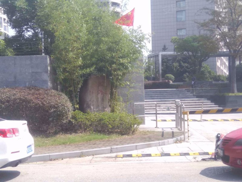 墅外金柳湾新贵居 