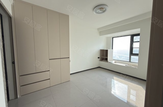 中骏世界城3室2厅100㎡60万二手房图片