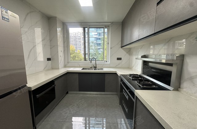 保集江湾壹号3室2厅126㎡238万二手房图片