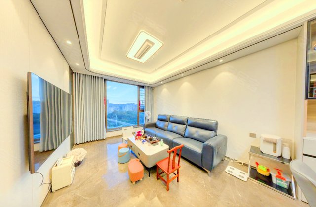 中骏天荟4室2厅117.68㎡588万二手房图片