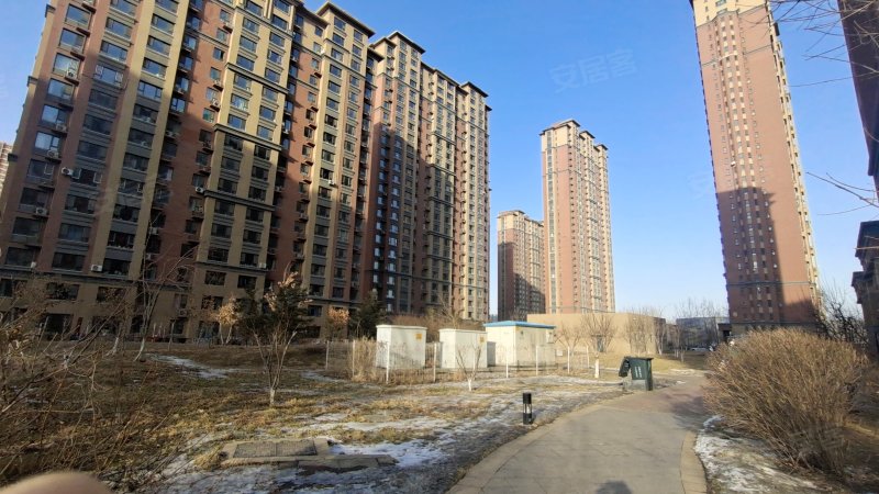 新星宇左岸小区