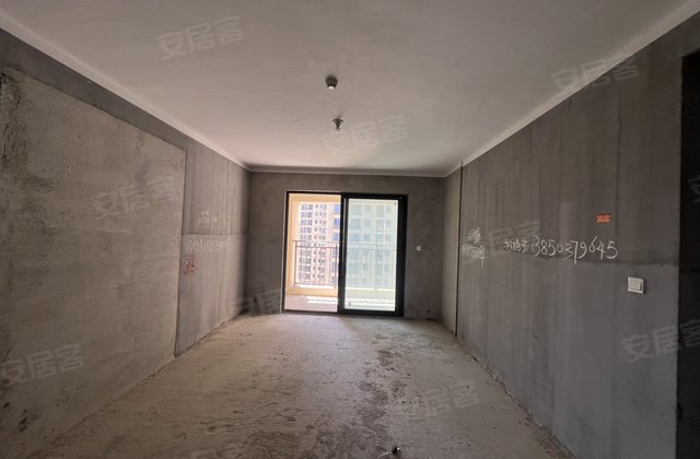 迎和雅轩4室2厅135㎡135万二手房图片