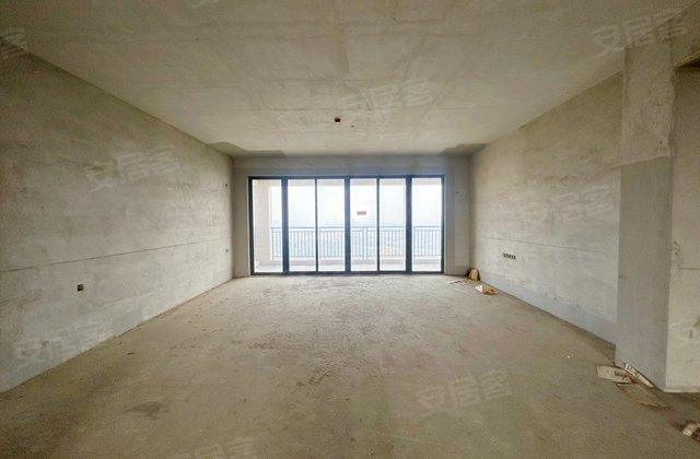 中信山语湖御湖5室2厅303.49㎡298万二手房图片