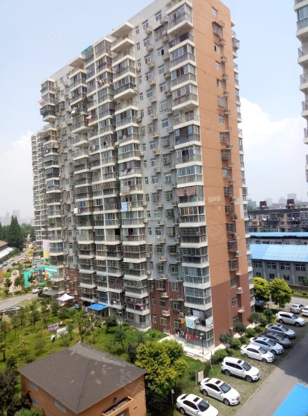 鹏程中泰花园,堤东街1号