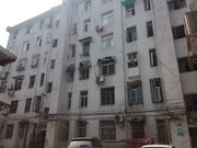 华建小区商业配套成熟出行方便精装三房可拎包入住