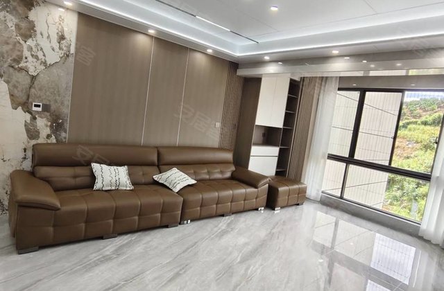 橙香家园5室2厅144㎡75.8万二手房图片