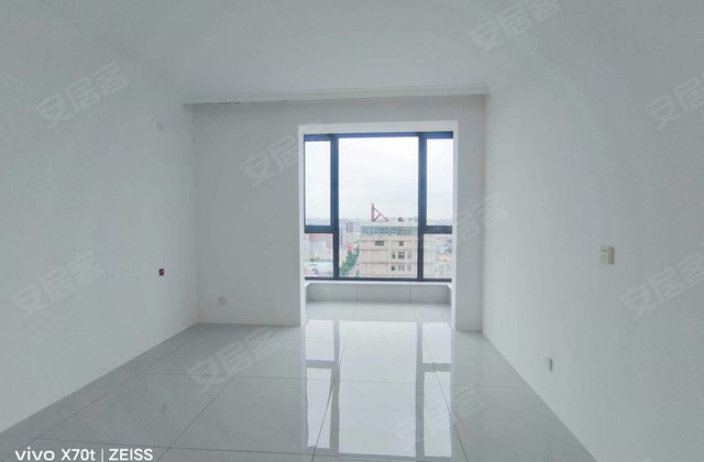 维多利尚品名宅3室2厅122.27㎡109万二手房图片