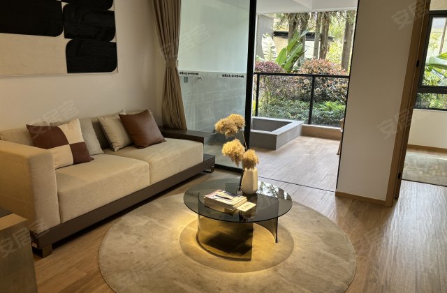 腾冲华侨城1室2厅52㎡38万二手房图片