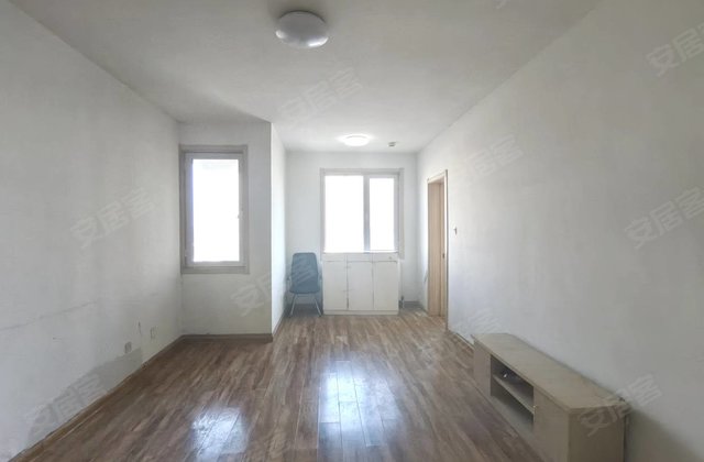 泰和家苑3室2厅94.5㎡38万二手房图片