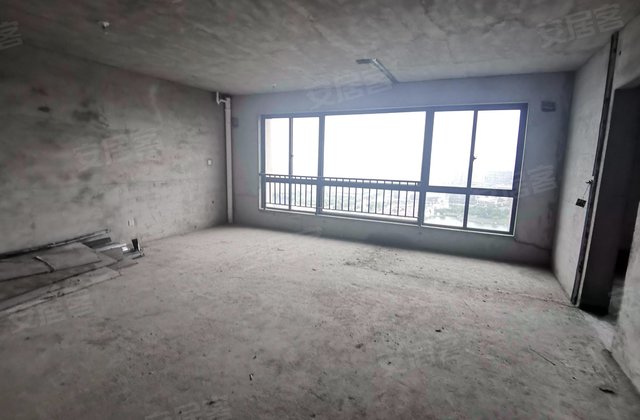 新瑞文化翡翠园3室2厅145㎡135万二手房图片