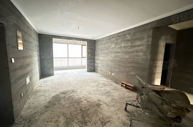 名门俏江南3室2厅136㎡82万二手房图片