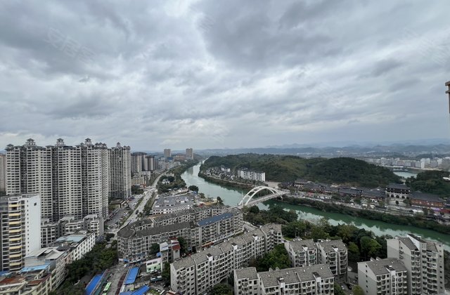 凯誉国际4室2厅129㎡68万二手房图片