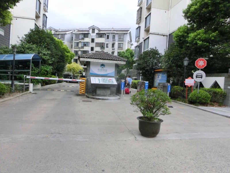 江南星城纯翠江南 