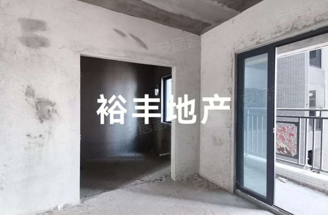 金沙广场华府4室2厅127㎡96万二手房图片