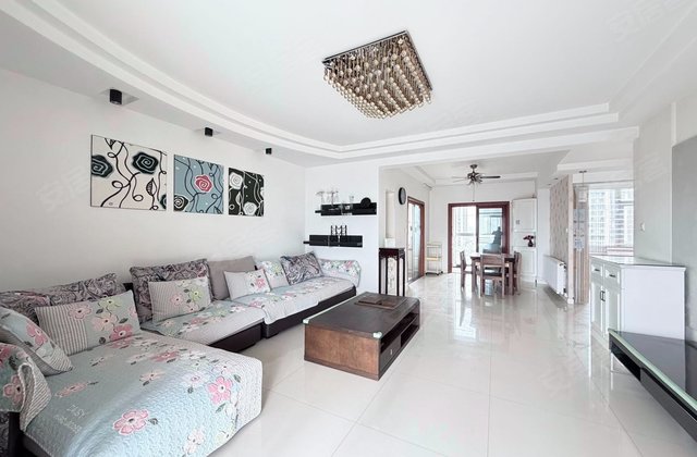 万华紫金花苑4室2厅178.6㎡120万二手房图片