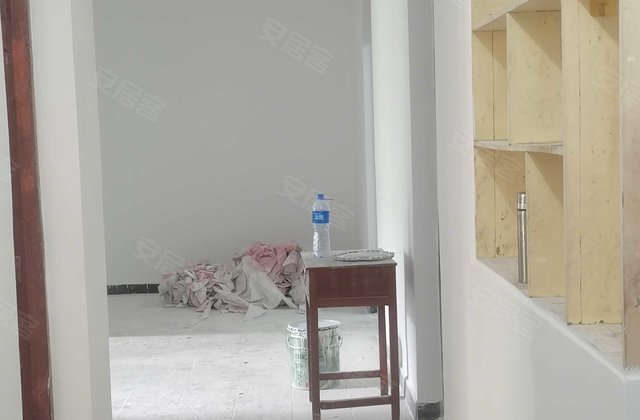 检察院宿舍3室2厅120㎡68万二手房图片