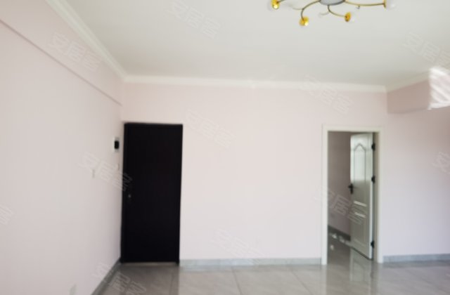 市劳动就业局宿舍楼3室2厅117.14㎡98万二手房图片