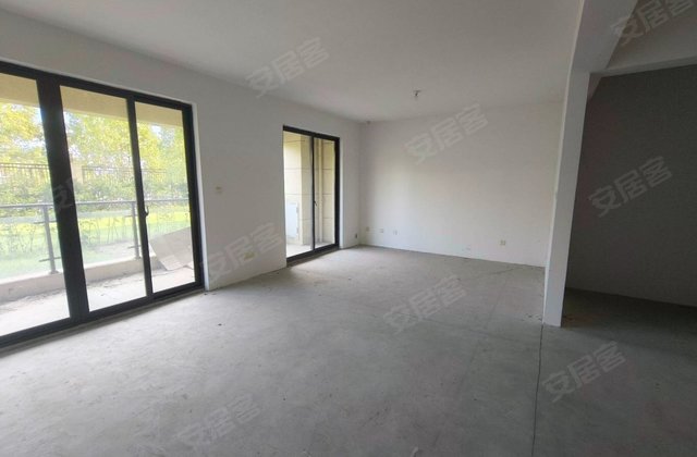 龙游湖壹号4室2厅140㎡78万二手房图片